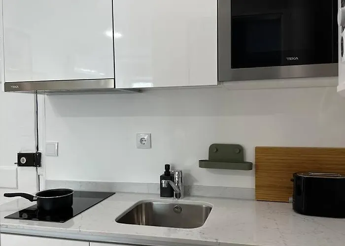 Apartament Chiado Comfort And Practicality On The 3rd Floor